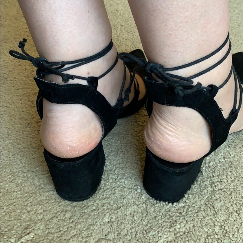 Zara Basic Pump - image 4